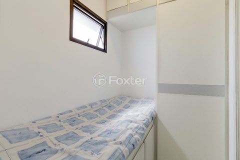 Image 39 - 1034206