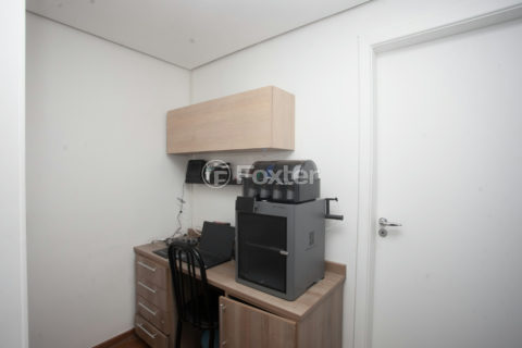 Image 30 - 1034207