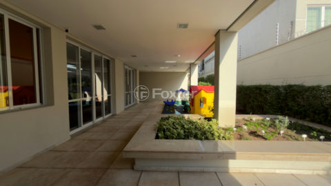 Image 71 - 1034211