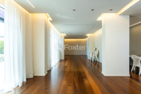 Image 36 - 1034213
