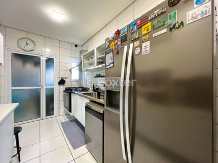 Image 32 - 1034216