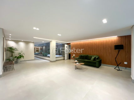Image 36 - 1034216