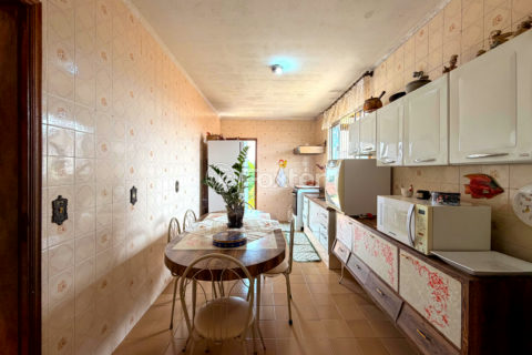 Image 14 - 1034229