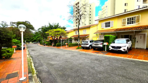 Image 32 - 1034233