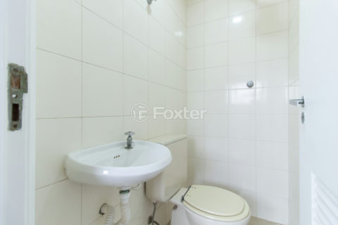 Image 40 - 1034236