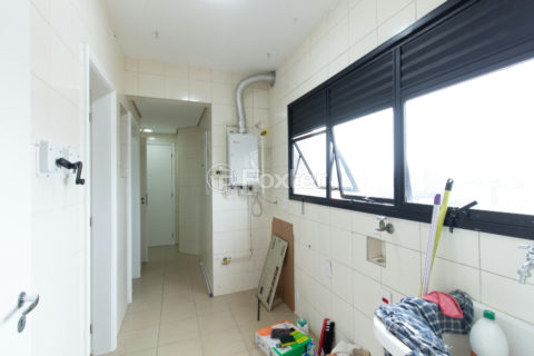 Image 38 - 1034236