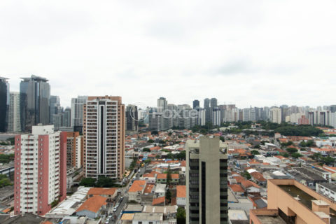 Image 32 - 1034236