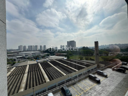 Image 21 - 1034237