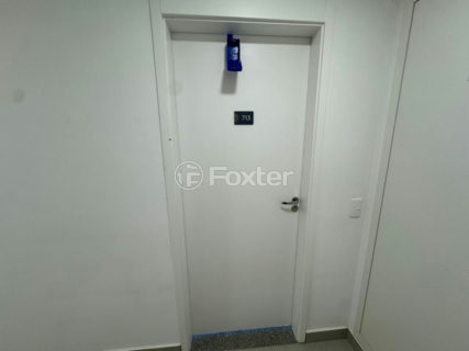 Image 27 - 1034237