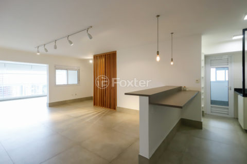 Image 4 - 1034244
