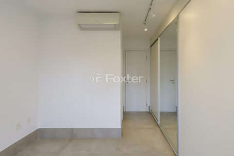 Image 33 - 1034244