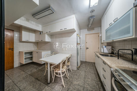 Image 34 - 1034254