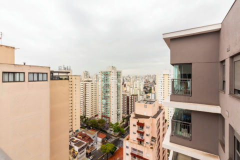 Image 11 - 1034256