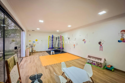 Image 35 - 1034259