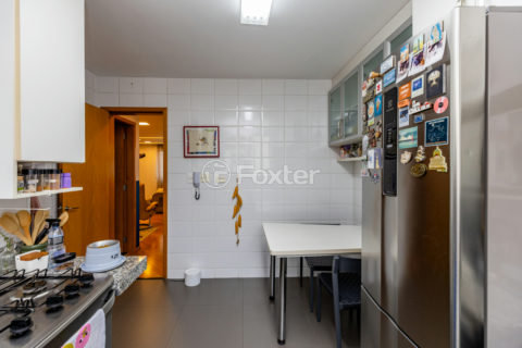 Image 33 - 1034262