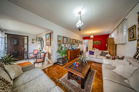 Image 4 - 1034263