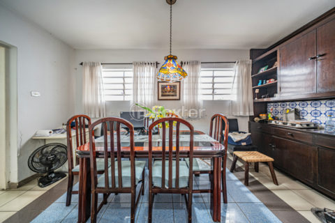 Image 30 - 1034263