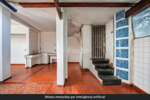 Image 40 - 1034263