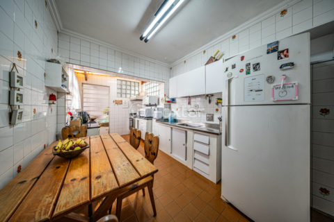 Image 33 - 1034263