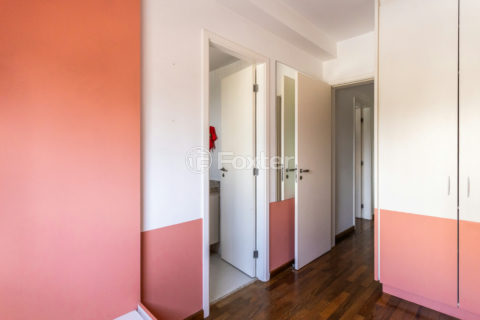 Image 22 - 1034265