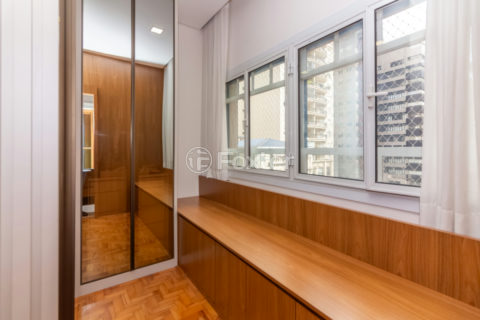 Image 32 - 1034268