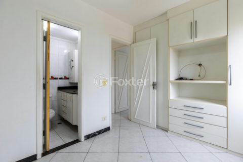 Image 38 - 1034282