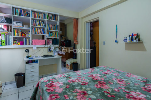 Image 9 - 1034286