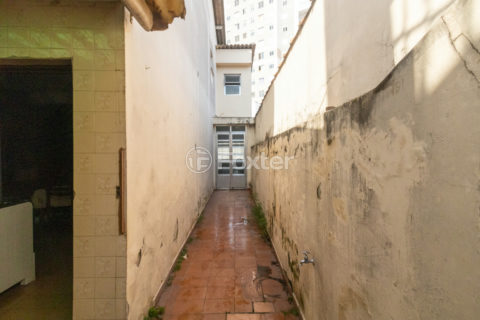 Image 28 - 1034293