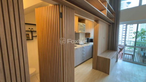 Image 34 - 1034308