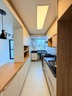 Image 4 - 1034316