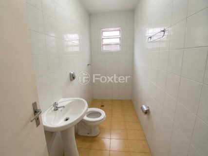Image 30 - 1034324