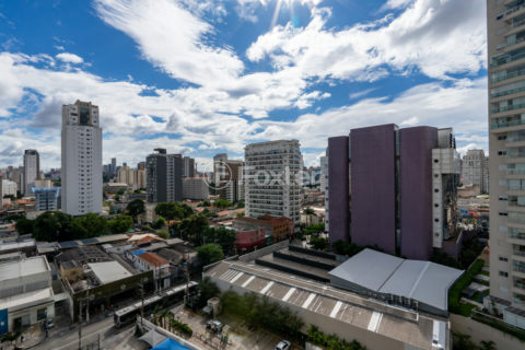 Image 16 - 1034326