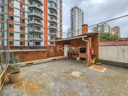 Image 30 - 1034346