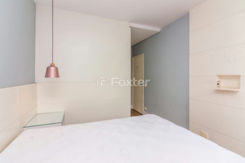 Image 11 - 1034346