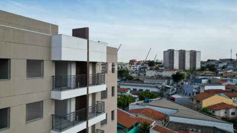 Image 6 - 1034359