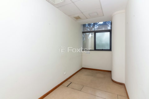 Image 27 - 1034360
