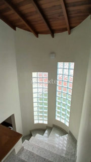 Image 30 - 1034369