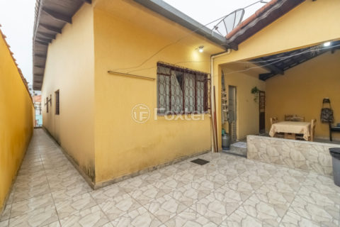 Image 37 - 1034372