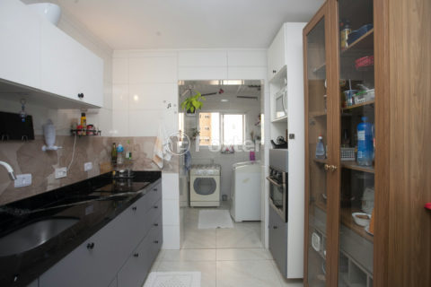 Image 22 - 1034384