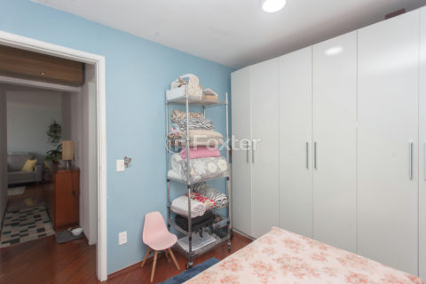 Image 32 - 1034384
