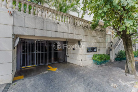 Image 35 - 1034409