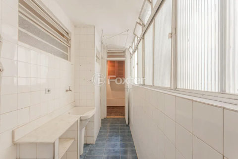 Image 29 - 1034409