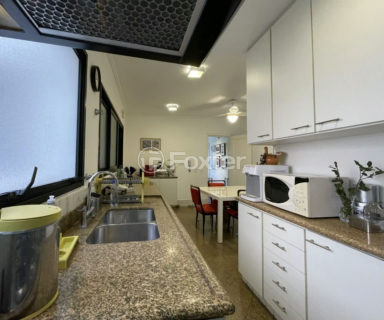 Image 4 - 1034414