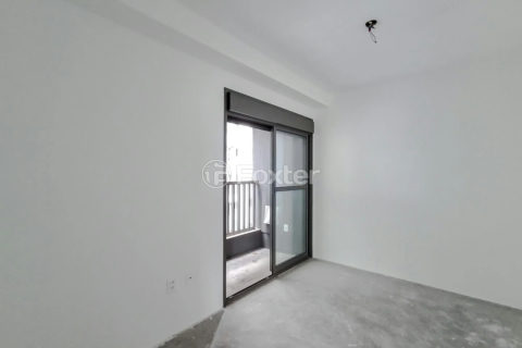 Image 11 - 1034429
