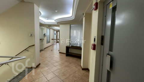 Image 33 - 1034469