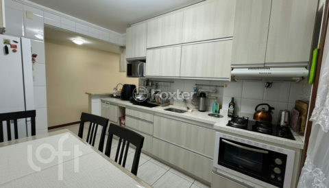 Image 4 - 1034469