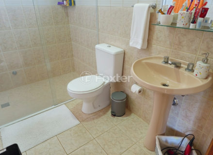 Image 9 - 1034492