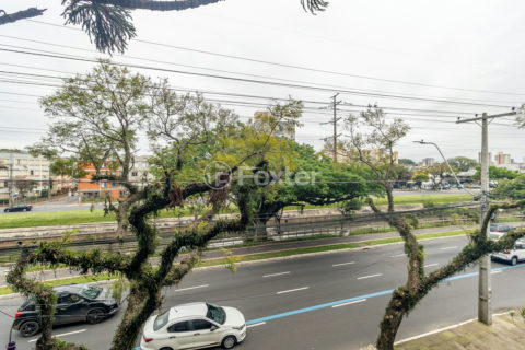 Image 19 - 1034608
