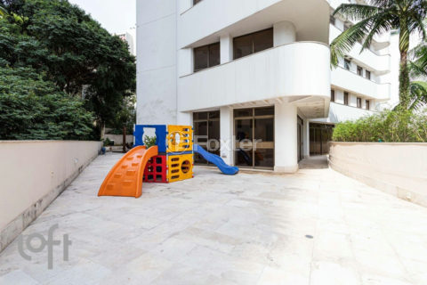Image 30 - 1034626