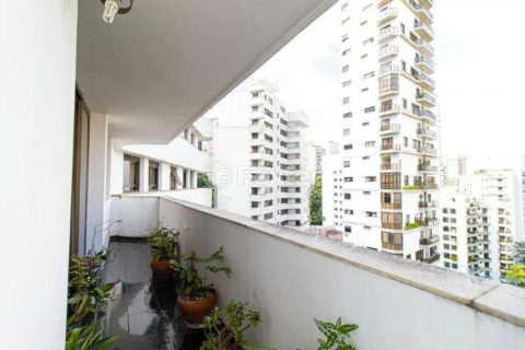 Image 5 - 1034626